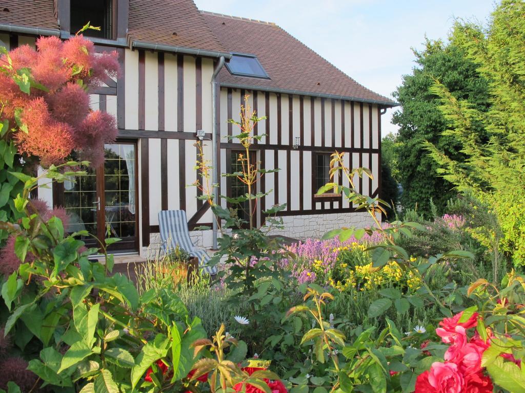 Le Mont D'Auge Bed and Breakfast Canapville  Exterior foto