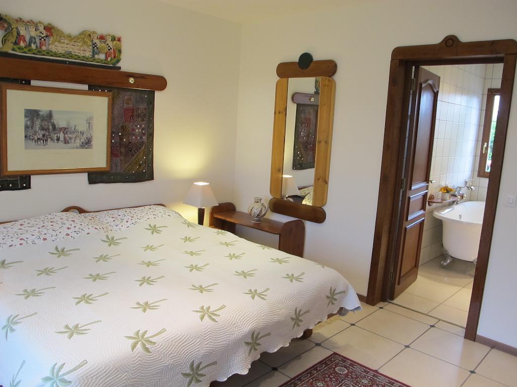 Le Mont D'Auge Bed and Breakfast Canapville  Exterior foto